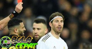 Sergio Ramos Dikartu Merah, Video TikTok-nya Jadi Ejekan